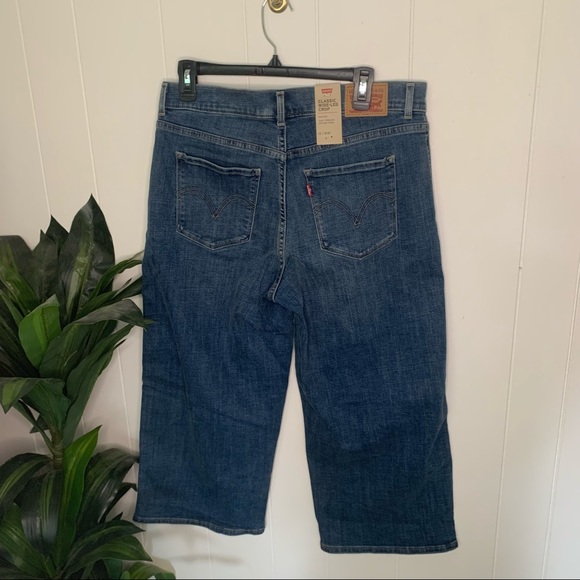 NWT Levi Classic Wide-Leg Crop - Picture 12 of 16